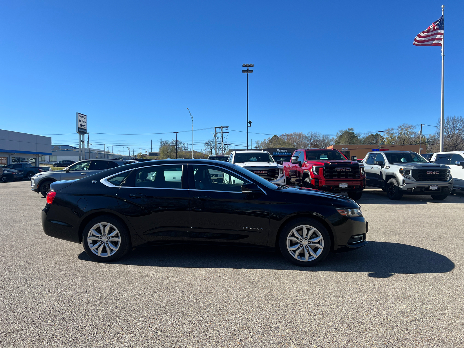 2018 Chevrolet Impala LT 3