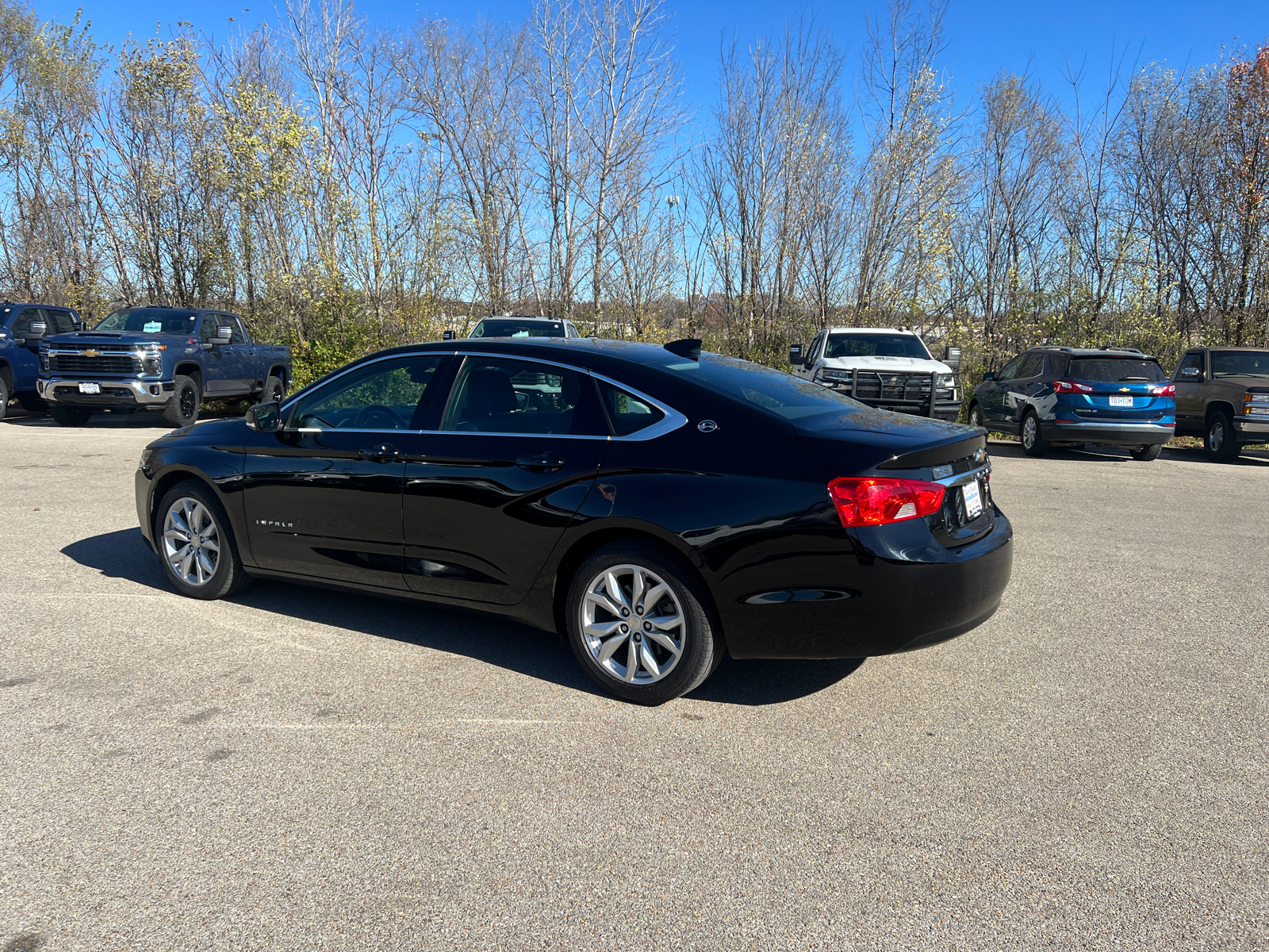 2018 Chevrolet Impala LT 9