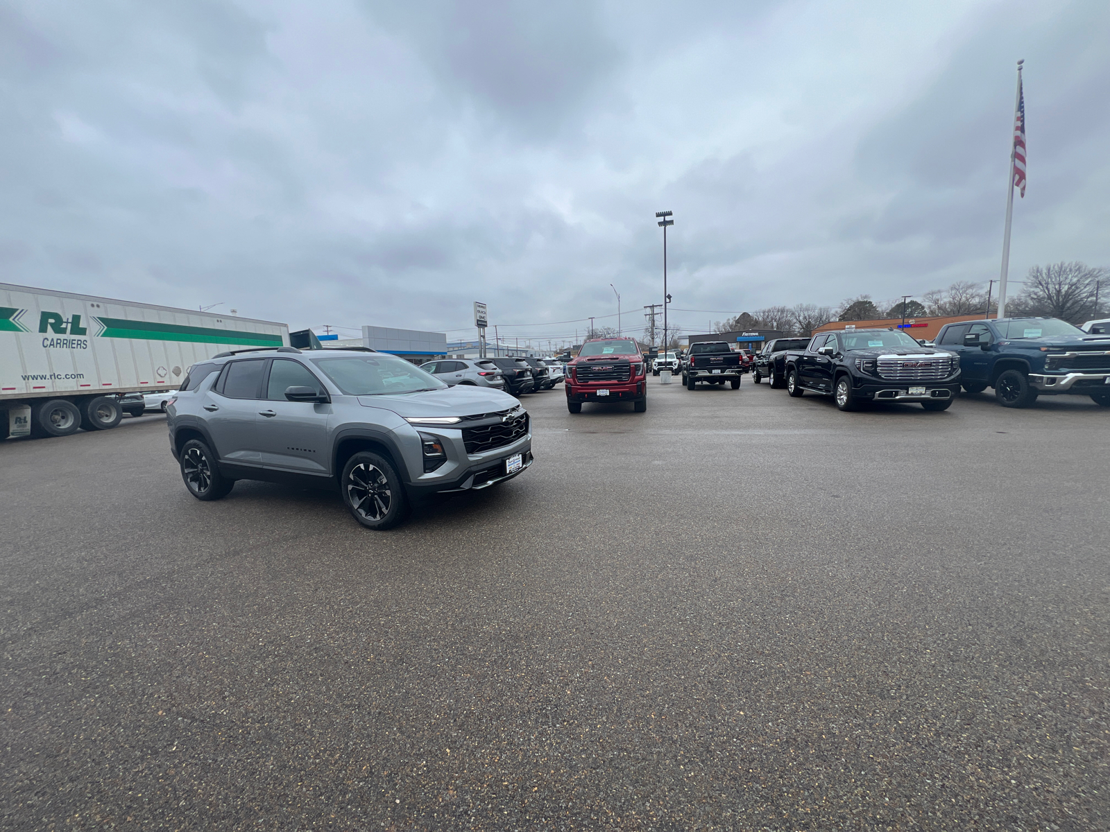 2025 Chevrolet Equinox FWD RS 2