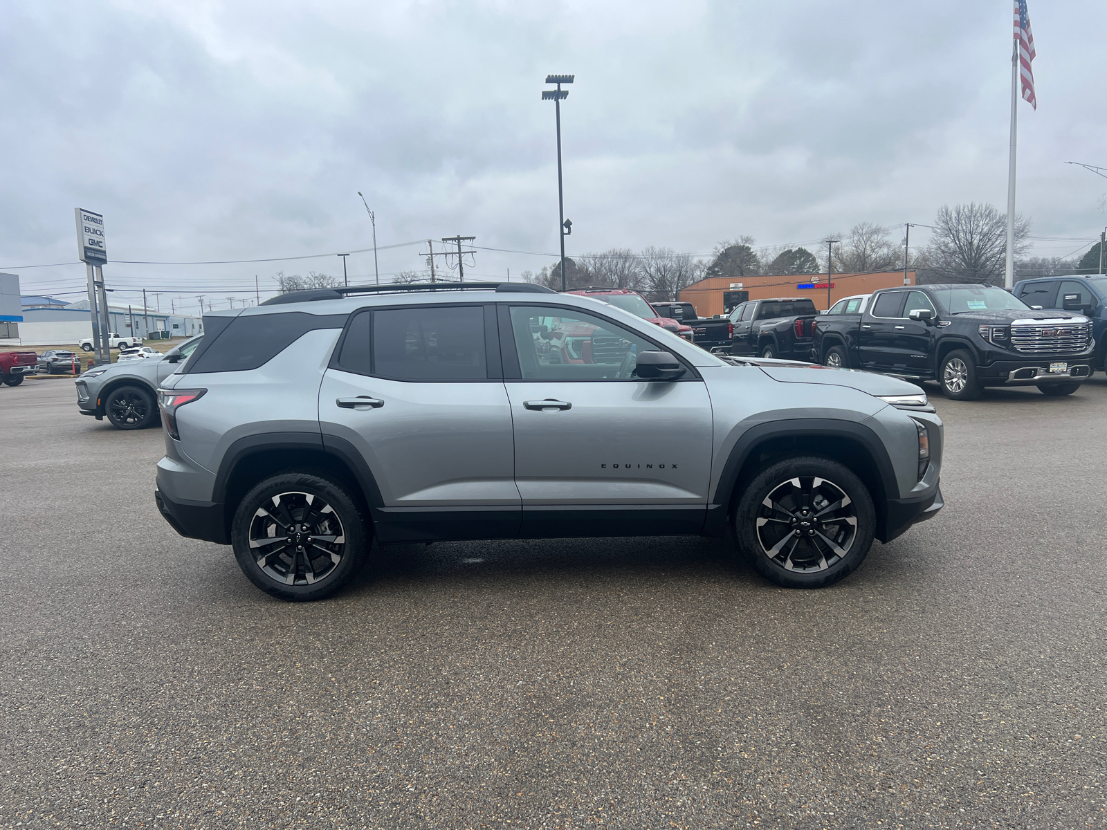 2025 Chevrolet Equinox FWD RS 4