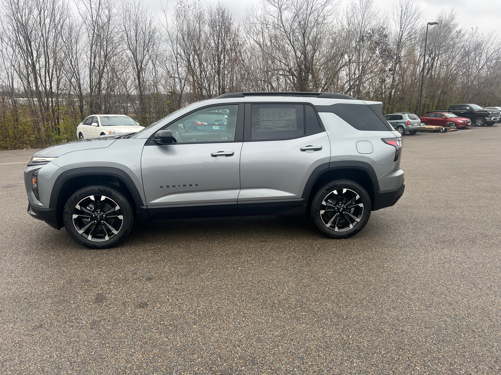 2025 Chevrolet Equinox FWD RS 9