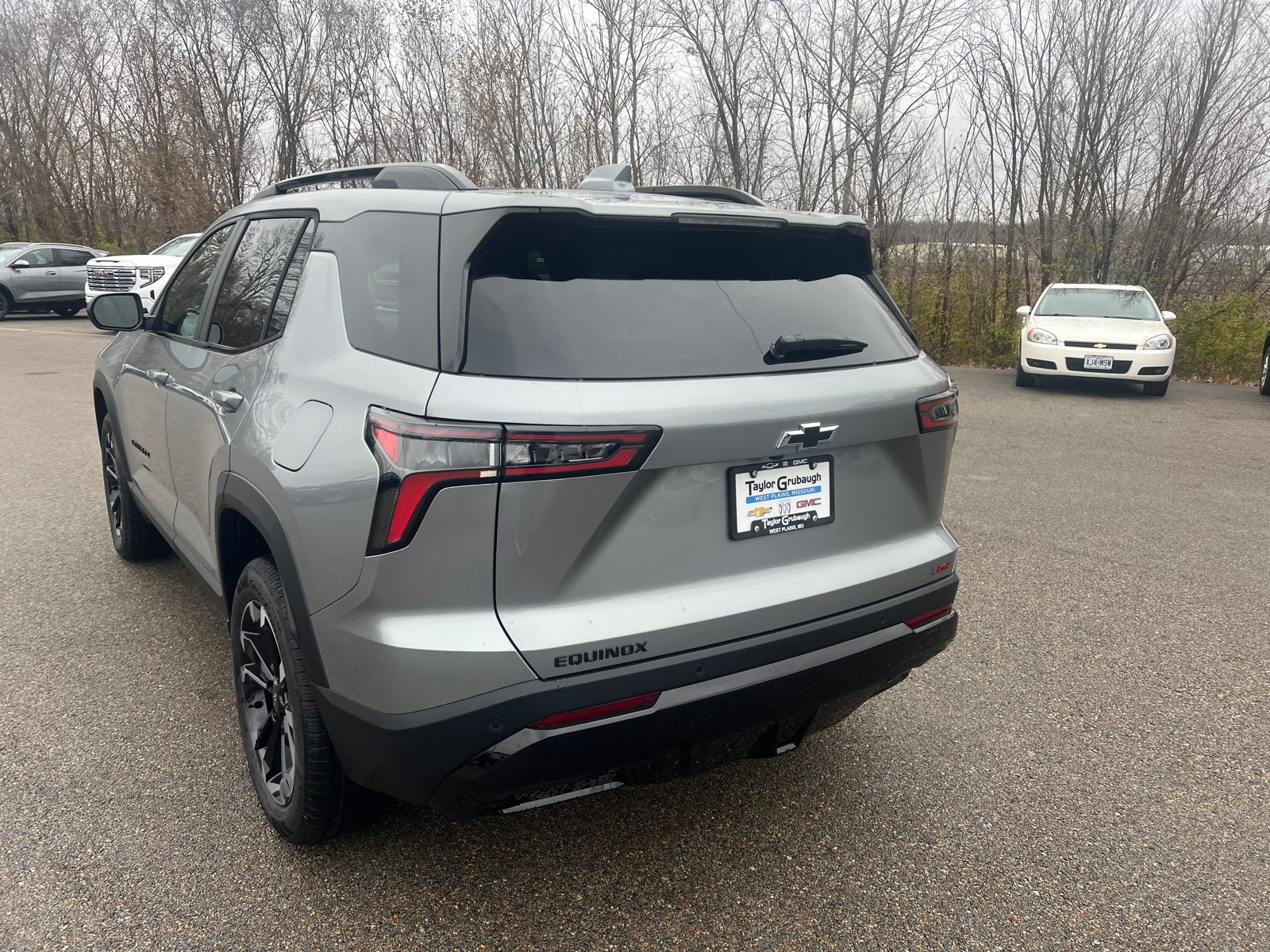 2025 Chevrolet Equinox FWD RS 11