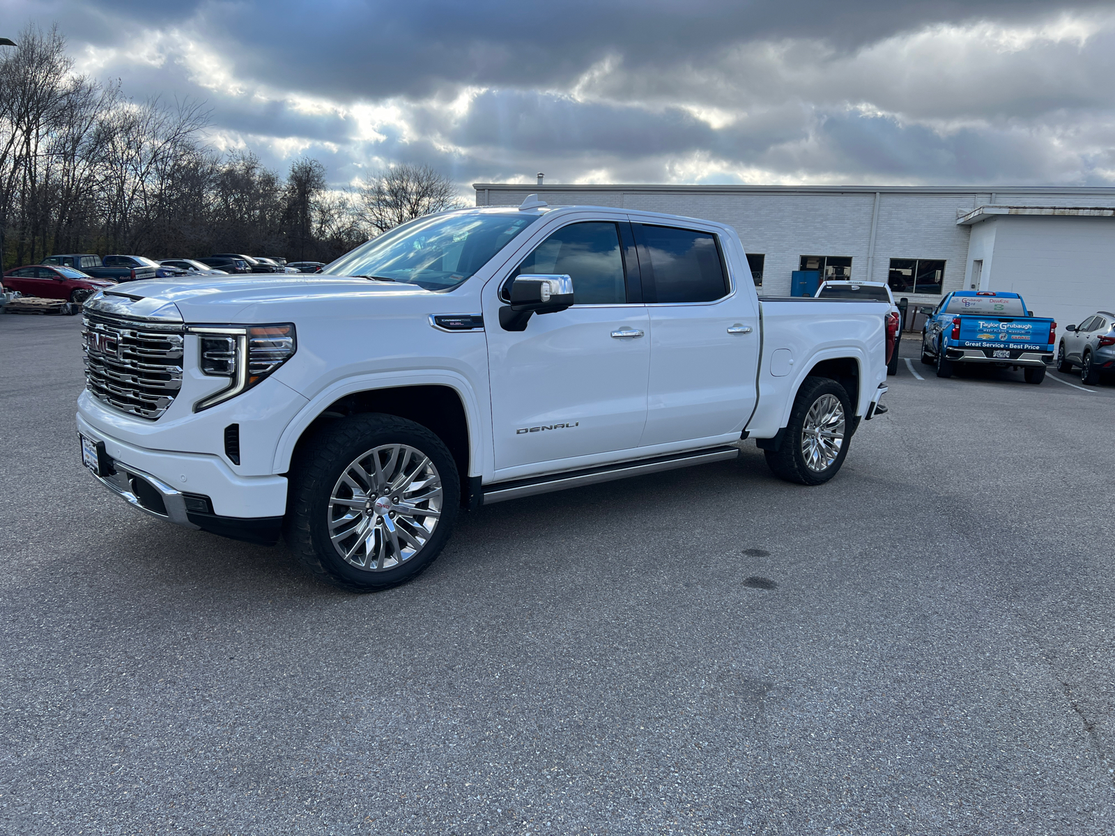 2022 GMC Sierra 1500 Denali 8