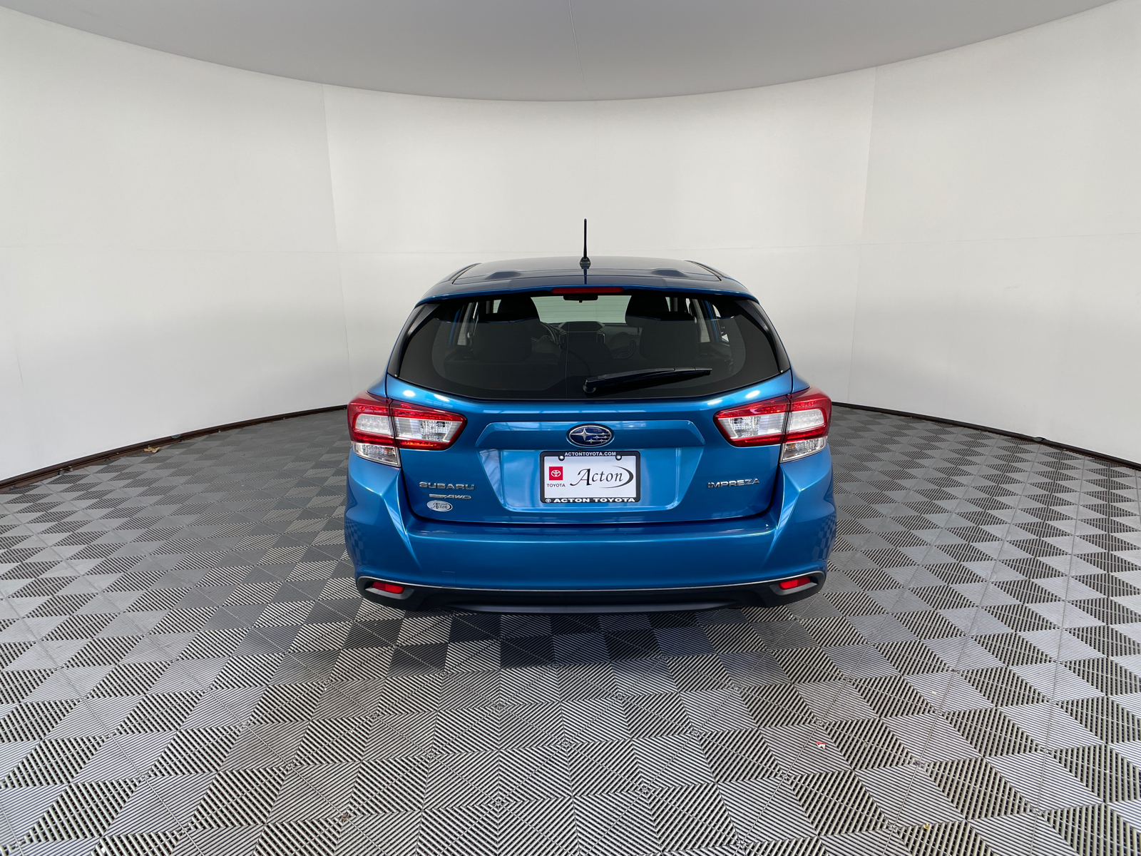 2018 Subaru Impreza 2.0i 6