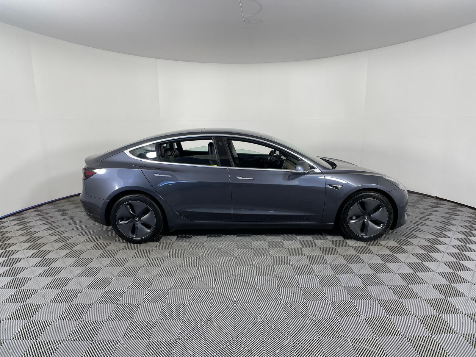 2020 Tesla Model 3 Long Range 9
