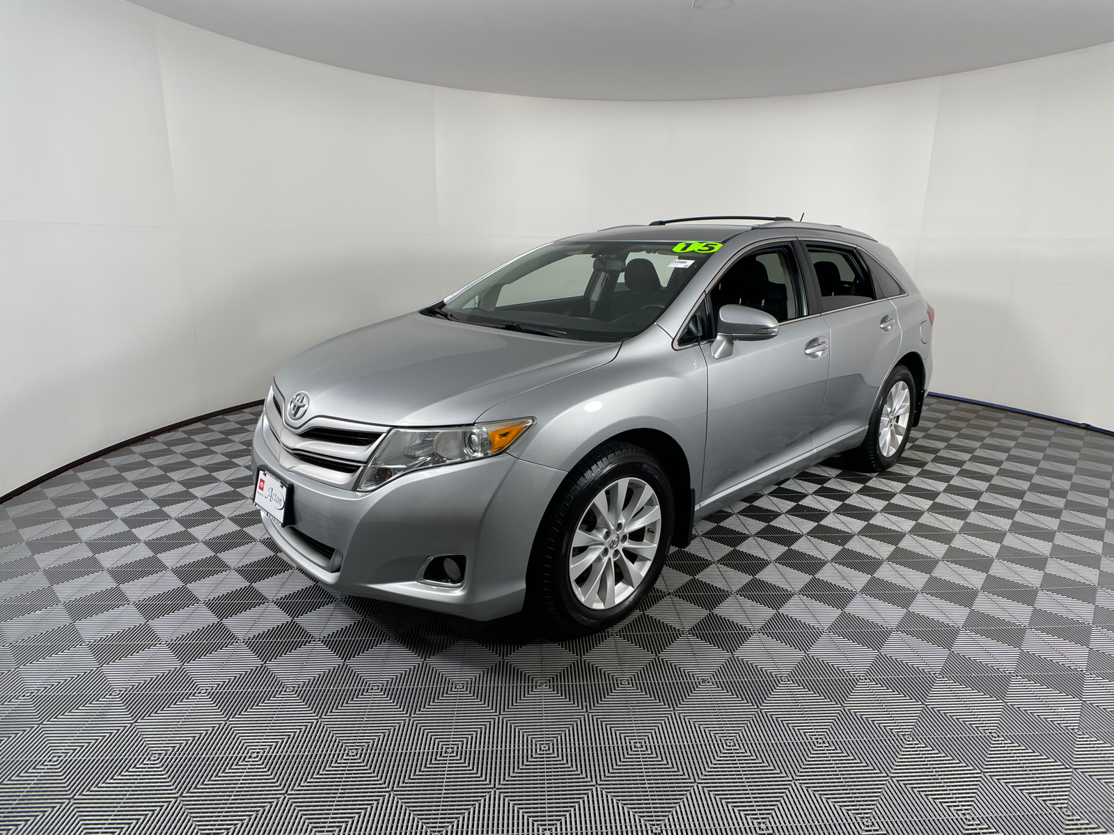 2015 Toyota Venza LE 4