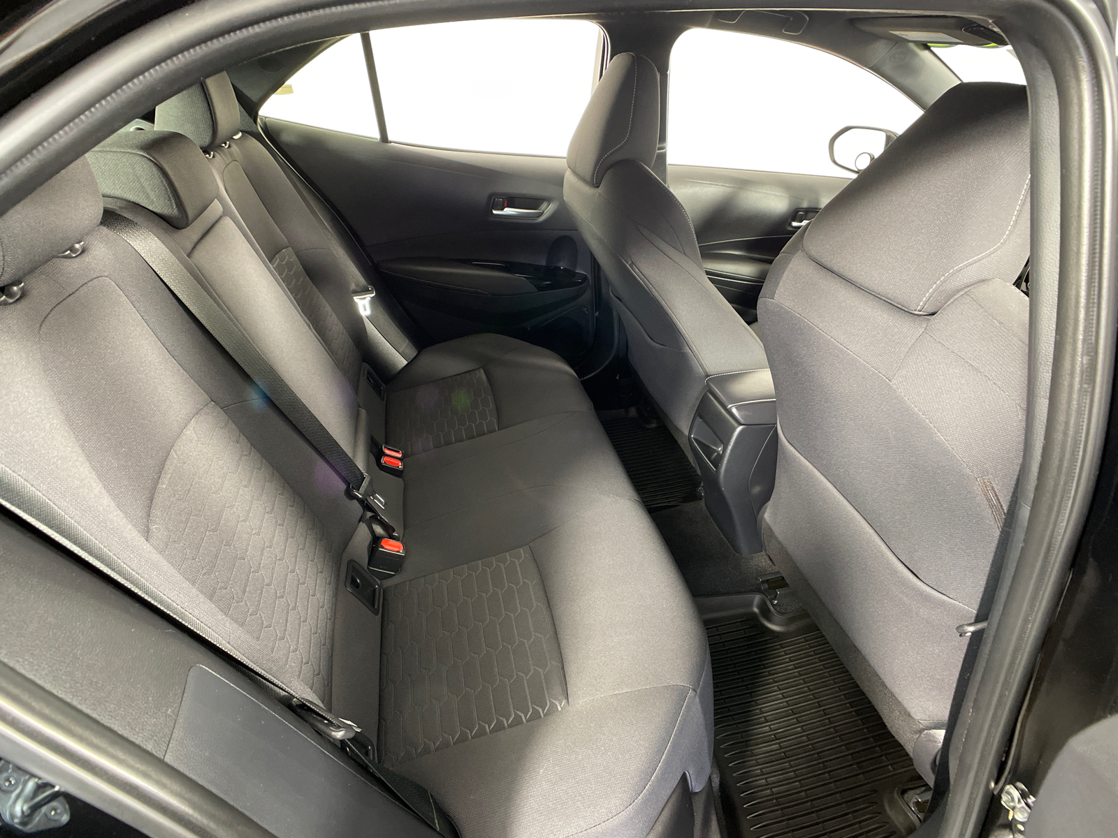 2021 Toyota Corolla Hatchback SE 11