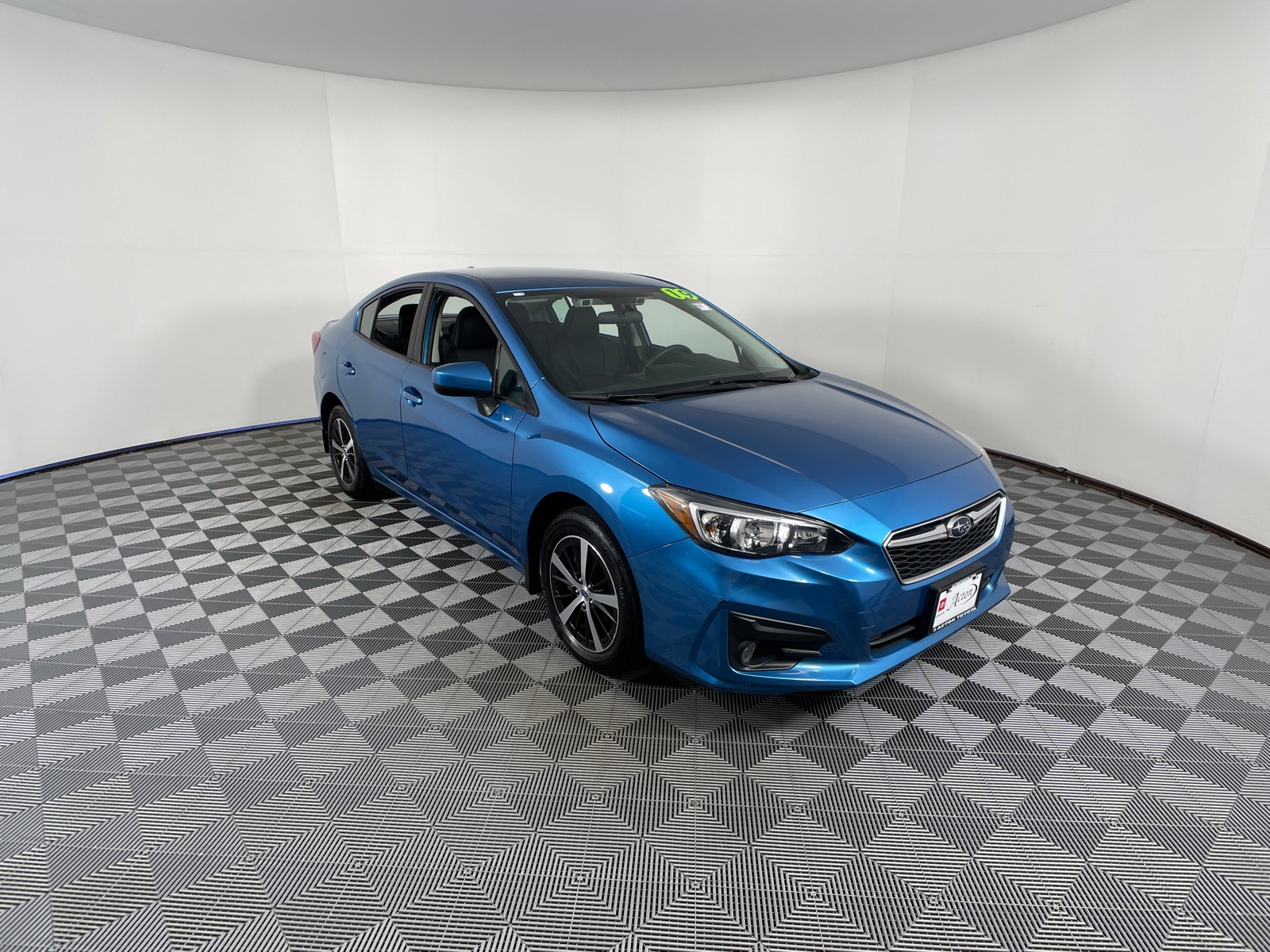 2019 Subaru Impreza 2.0i Premium 1