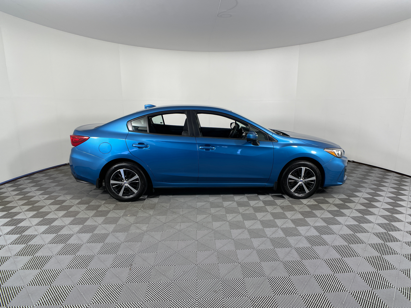 2019 Subaru Impreza 2.0i Premium 9