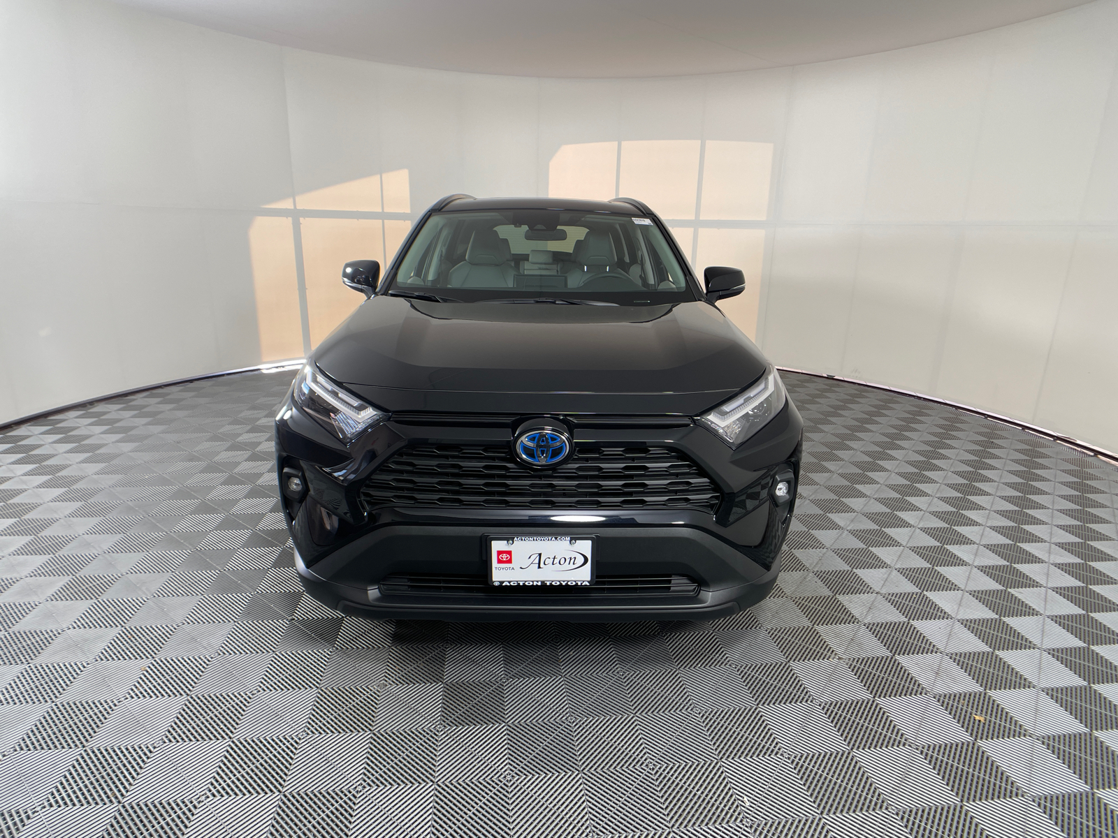 2024 Toyota RAV4 Hybrid XLE Premium 2