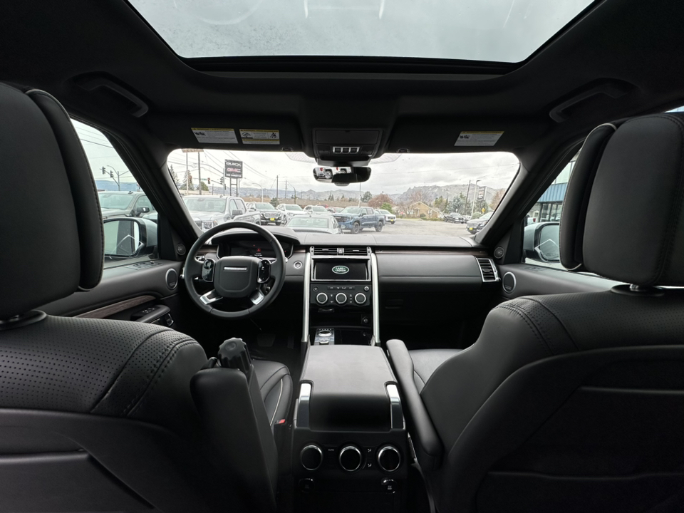 2019 Land Rover Discovery HSE Luxury 11