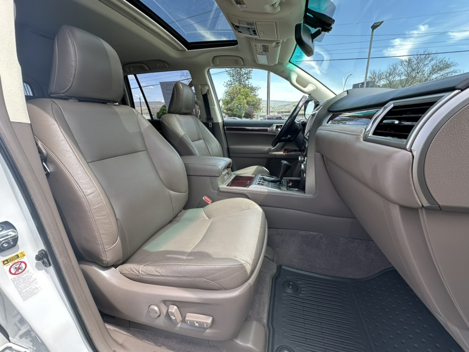 2018 Lexus GX 460 GX 460 Premium 24