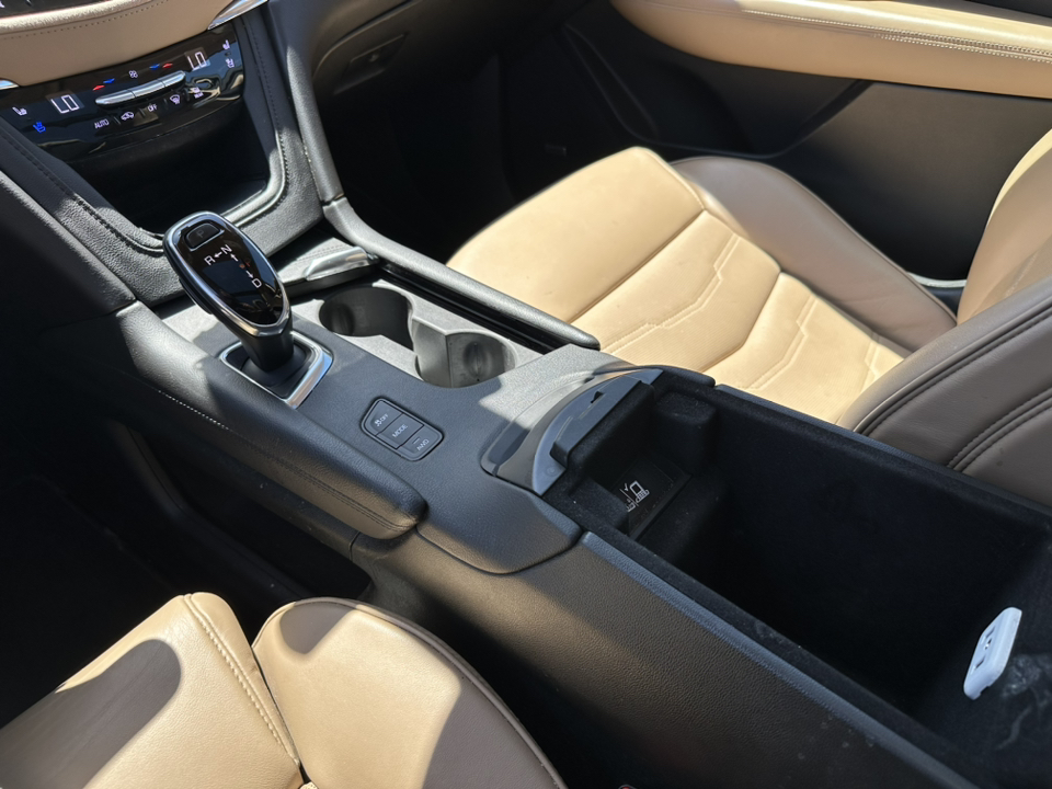 2017 Cadillac XT5 Platinum AWD 19