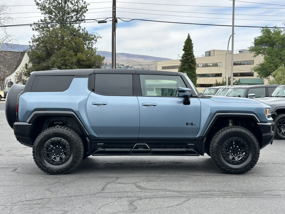 2024 GMC Hummer EV SUV 3X 10