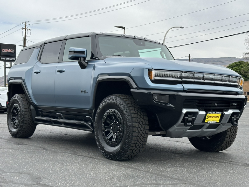 2024 GMC Hummer EV SUV 3X 11