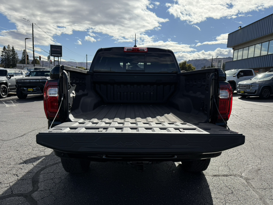 2024 GMC Canyon 4WD AT4X 6