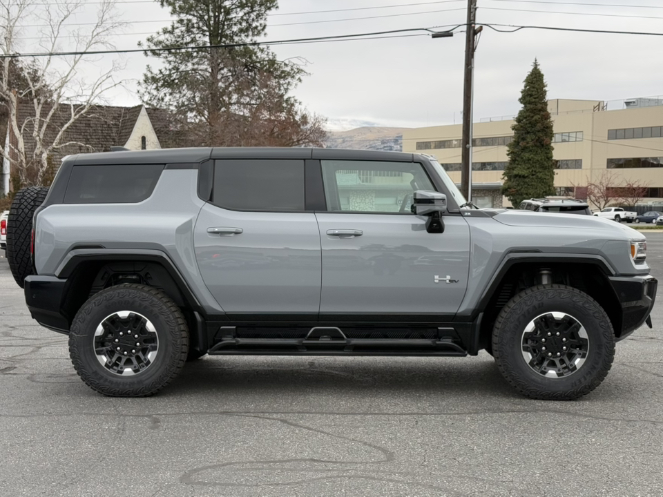 2024 GMC Hummer EV SUV 3X 10