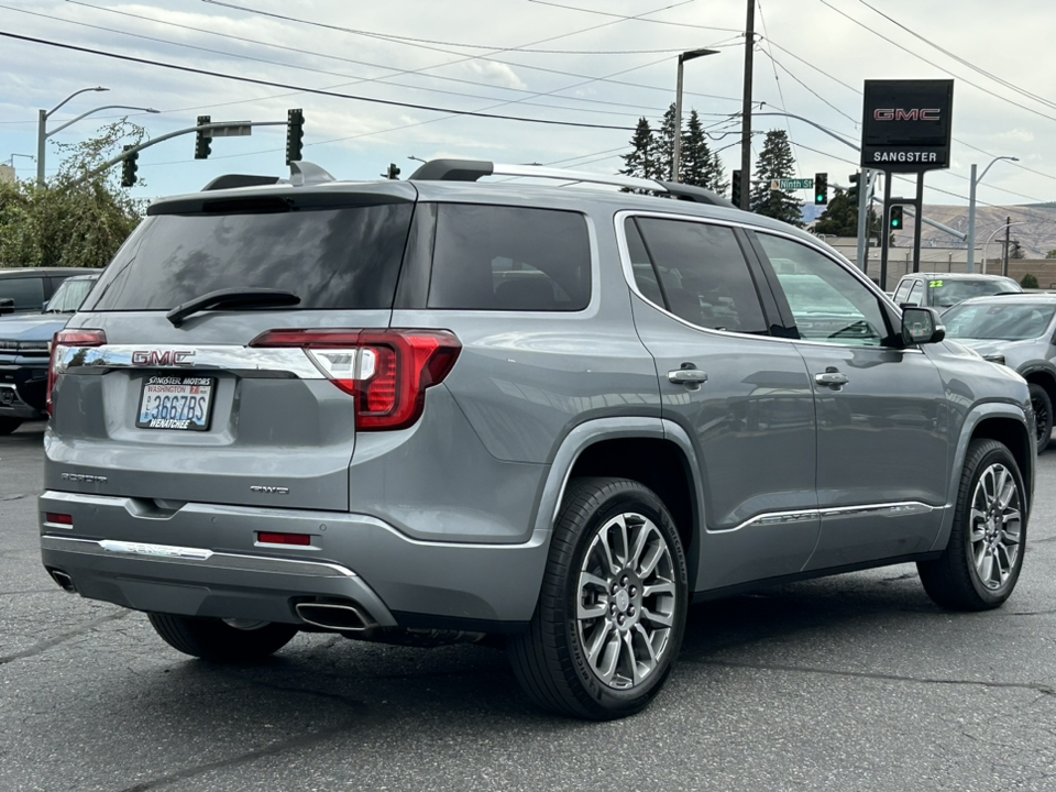 2023 GMC Acadia Denali 8