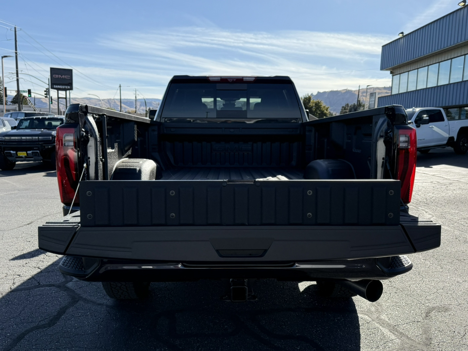 2025 GMC Sierra Denali Ultimate 9