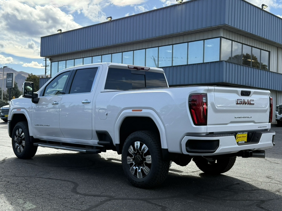 2025 GMC Sierra Denali 4