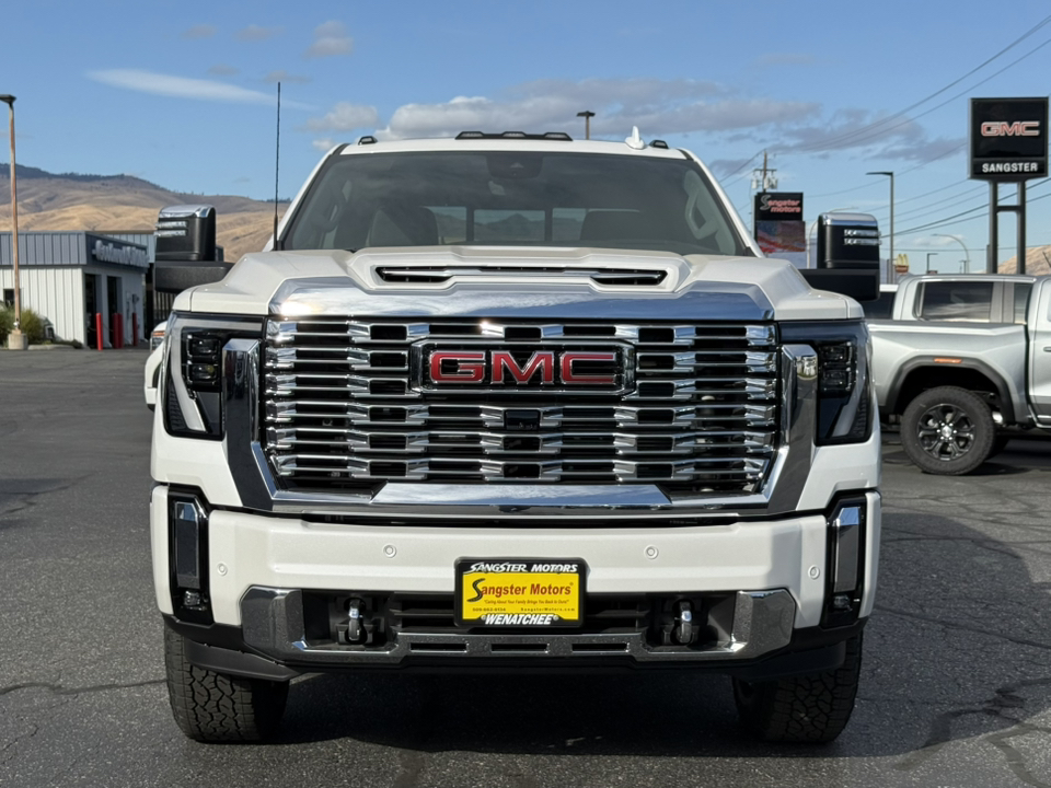 2025 GMC Sierra Denali 14