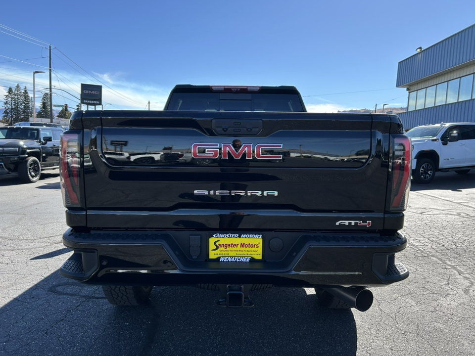 2025 GMC Sierra AT4 5