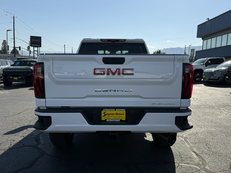 2025 GMC Sierra Denali 5