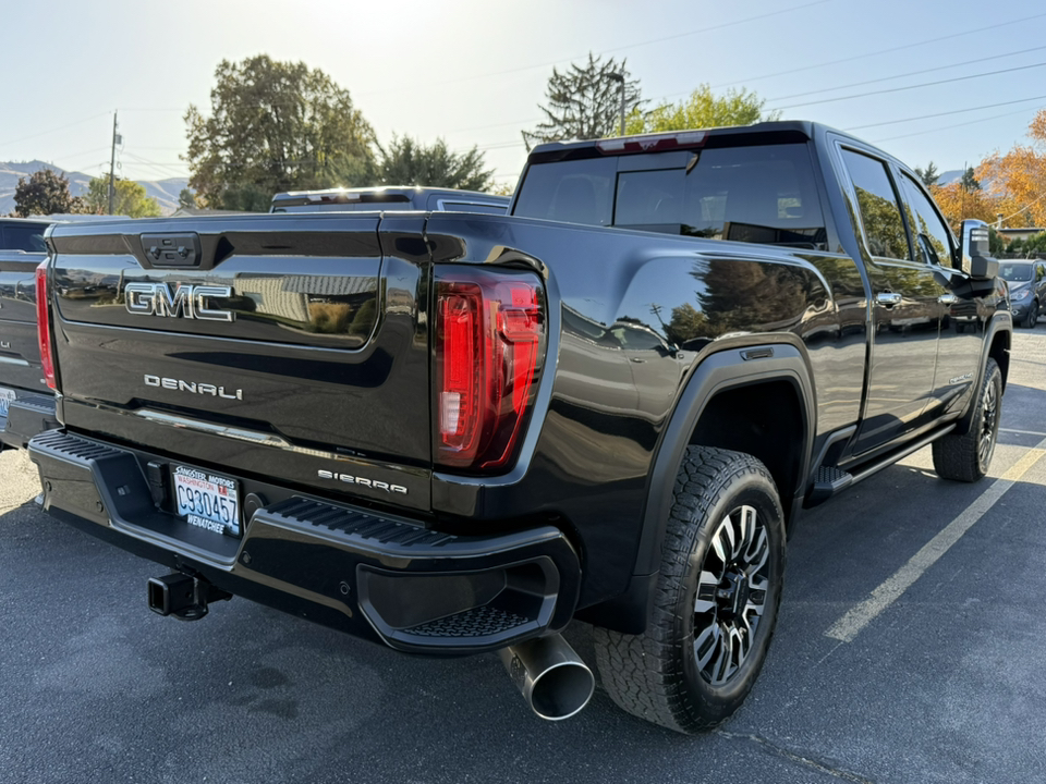 2022 GMC Sierra Denali 4