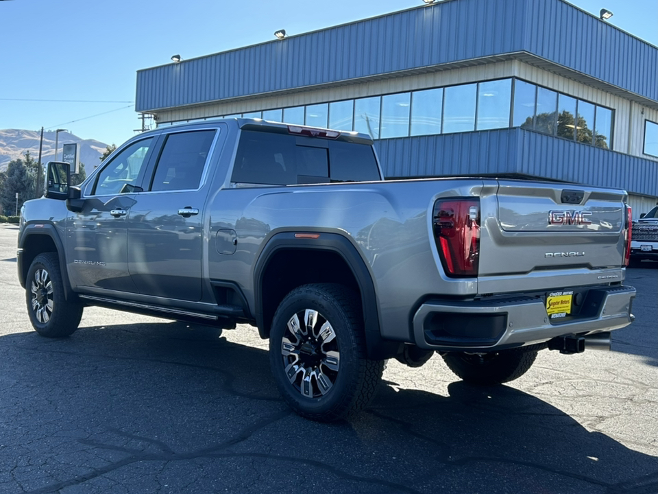 2025 GMC Sierra Denali 4