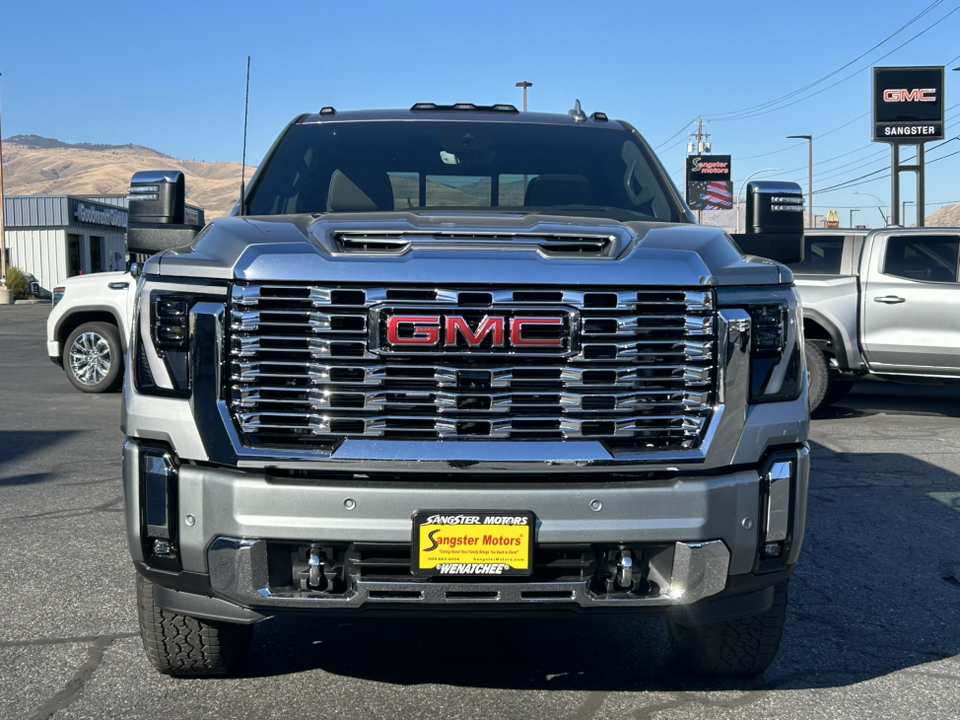 2025 GMC Sierra Denali 14