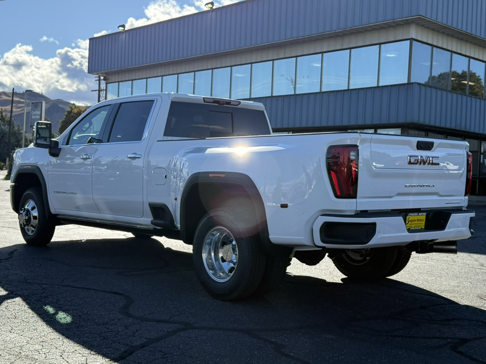 2025 GMC Sierra Denali 4