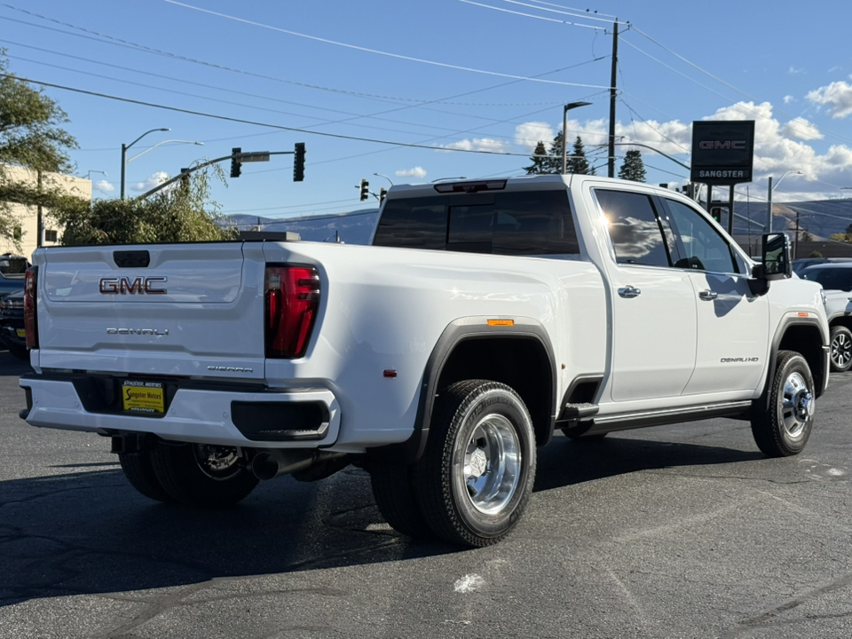 2025 GMC Sierra Denali 11