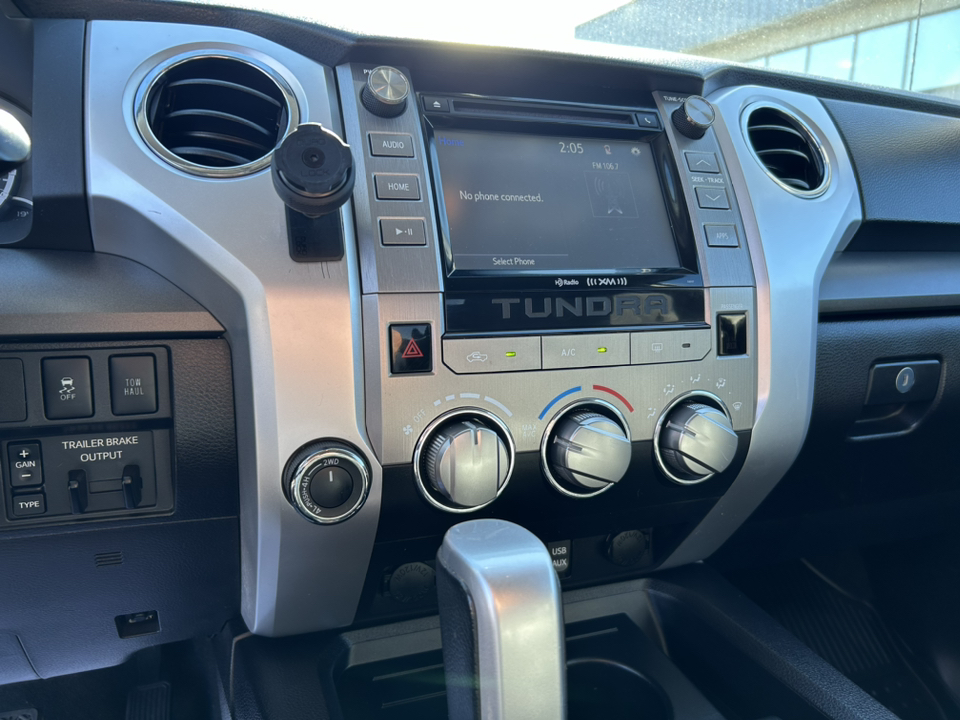 2016 Toyota Tundra SR5 15