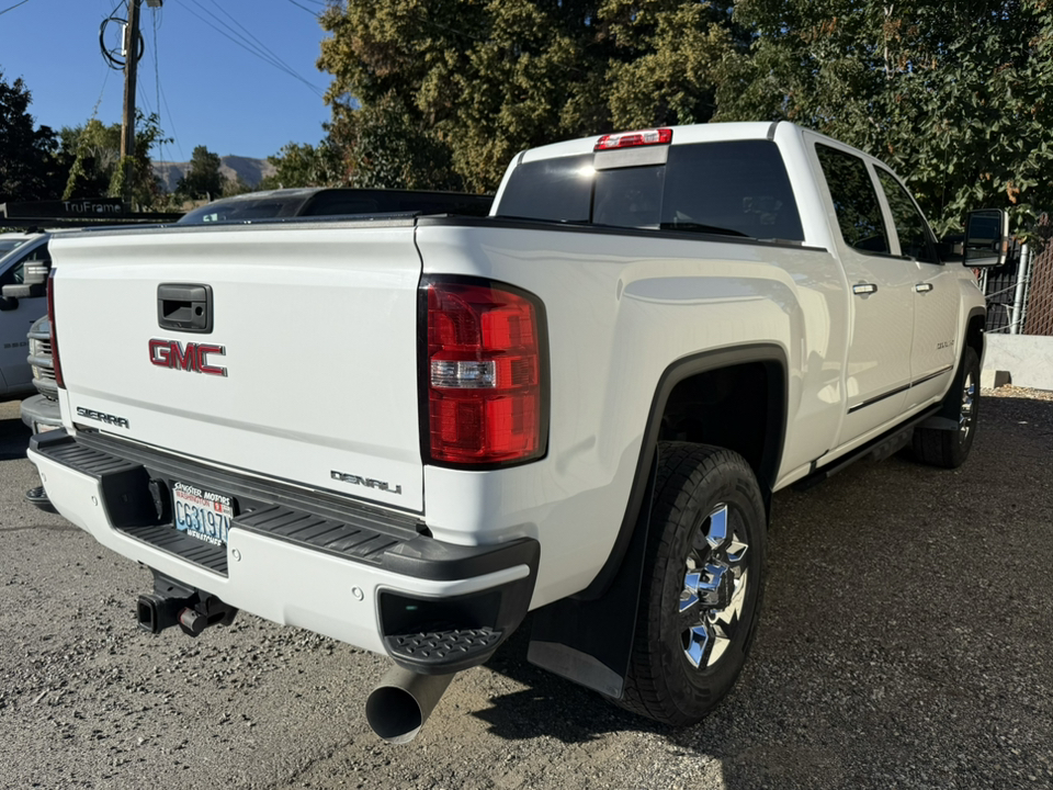 2019 GMC Sierra Denali 4