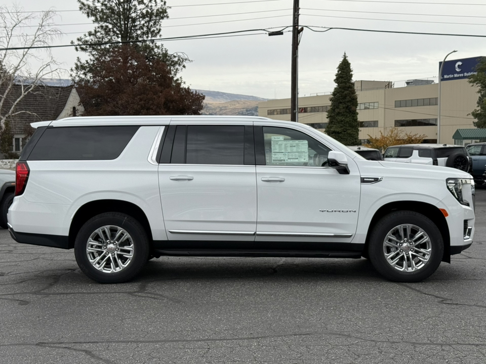 2024 GMC Yukon XL SLT 9