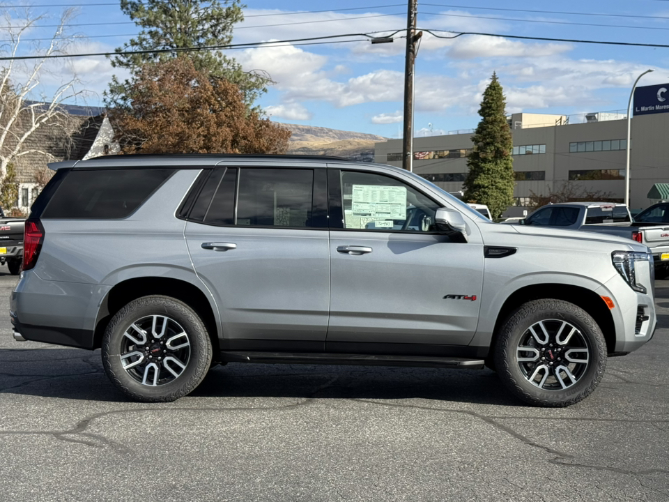 2024 GMC Yukon AT4 10