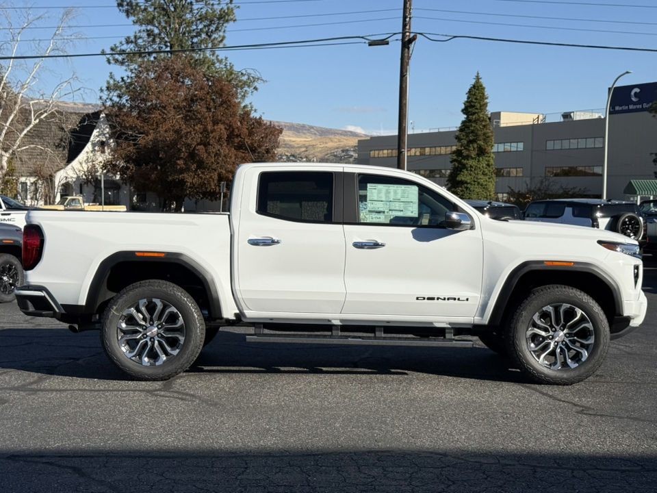 2024 GMC Canyon 4WD Denali 9