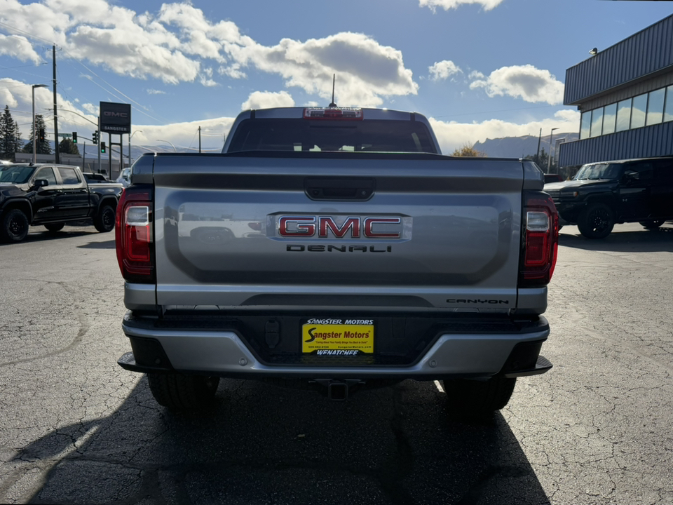 2024 GMC Canyon 4WD Denali 5