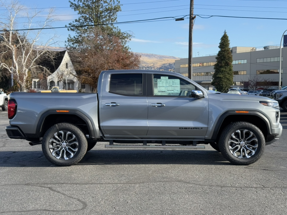 2024 GMC Canyon 4WD Denali 9