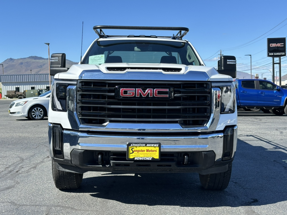 2024 GMC Sierra Pro 11