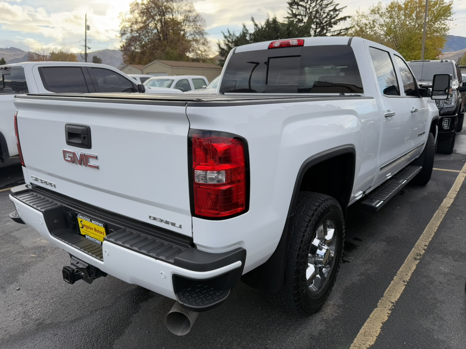 2019 GMC Sierra Denali 4