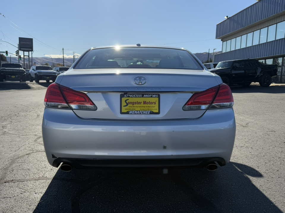 2011 Toyota Avalon Limited 5