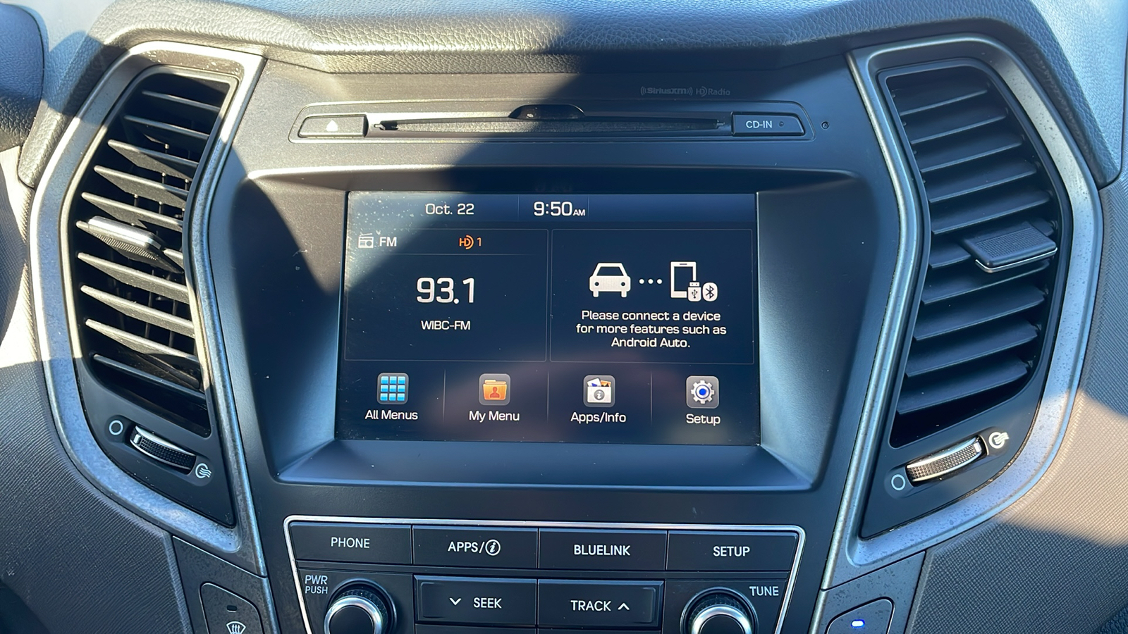 2017 Hyundai Santa Fe SE 28