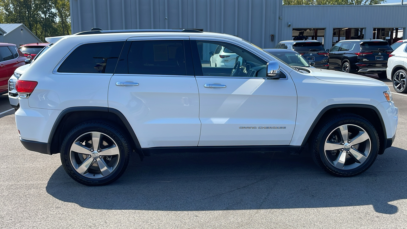 2015 Jeep Grand Cherokee Limited 15