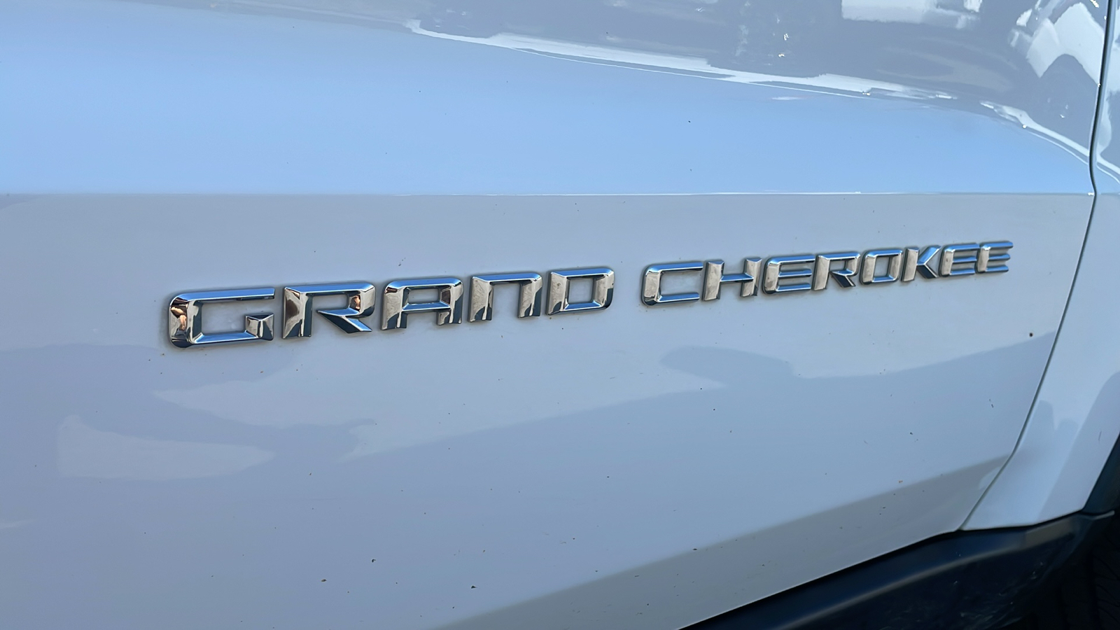 2015 Jeep Grand Cherokee Limited 16