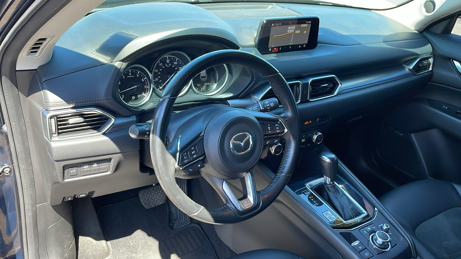 2018 Mazda CX-5 Touring 16