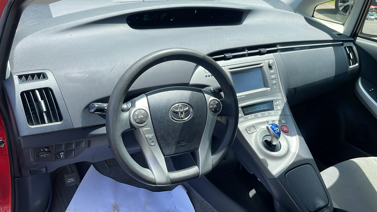 2014 Toyota Prius  15