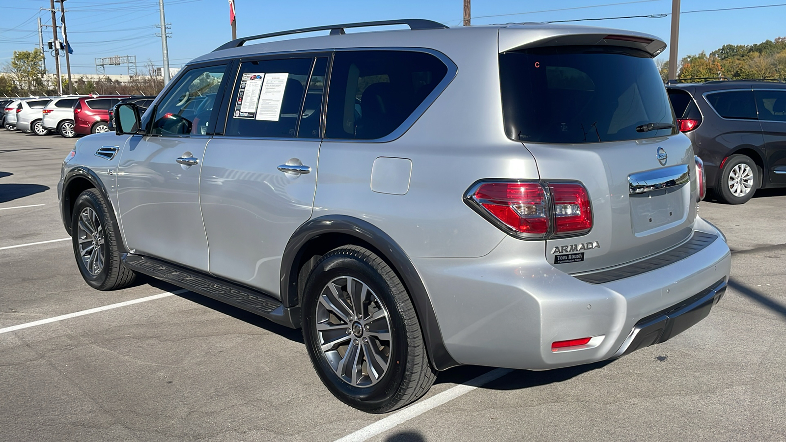 2019 Nissan Armada SL 5