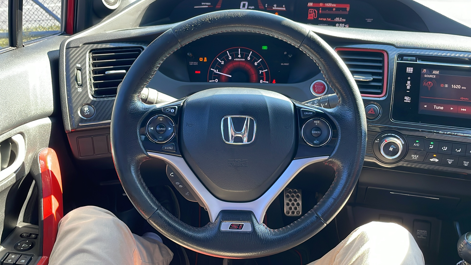 2014 Honda Civic Coupe Si 26