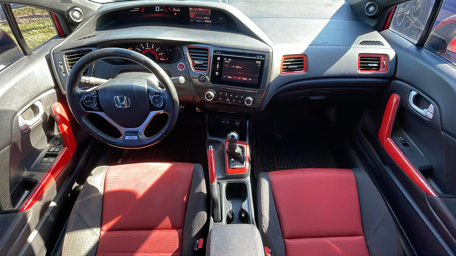 2014 Honda Civic Coupe Si 36